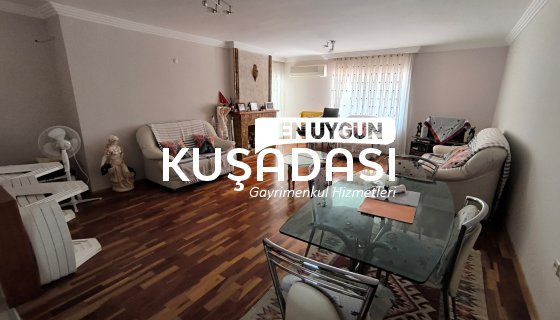 KUŞADASI EGE MAHALLESİ HAVUZLU SİTEDE SATILIK 3+1 DAİRE