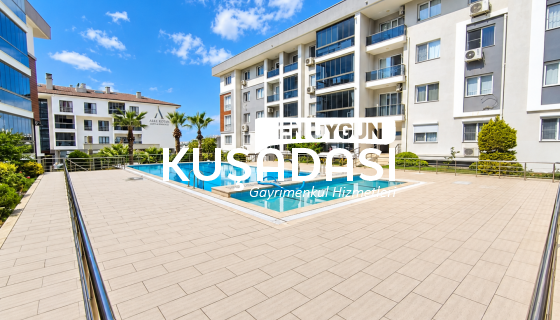 KUŞADASI MERKEZDE HAVUZLU SİTEDE ÖZEL BAHÇELİ EŞYALI SATILIK 3+1 DAİRE